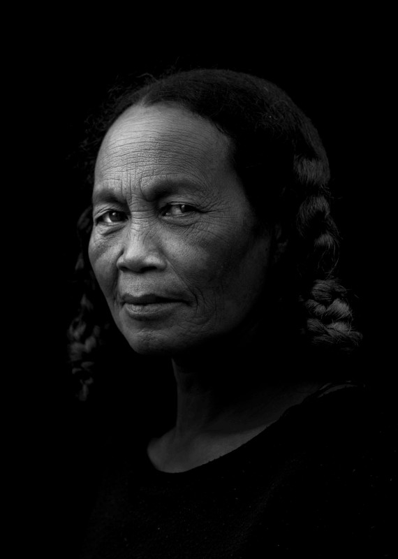 Pat De Wilde, La Beauté de L'âge : MADAGASCAR. Femme betsileo © Pat De Wilde